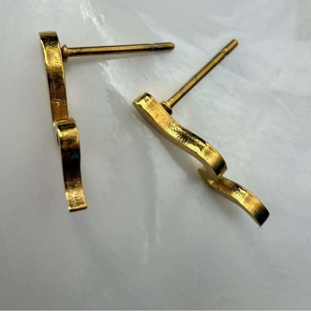 Gold Stainless Steel Snake Ear Studs | 15mm
